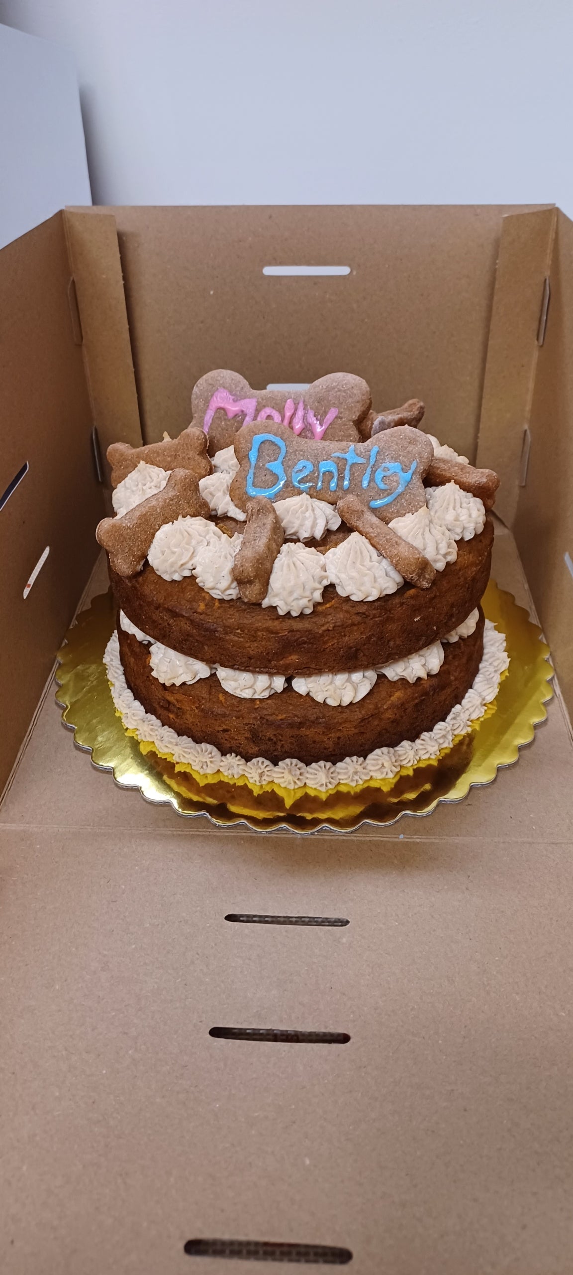 Honey Hound Cake